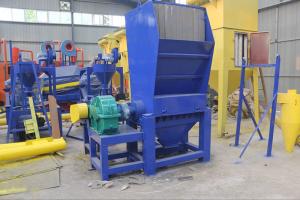 大型破碎機(jī)設(shè)備