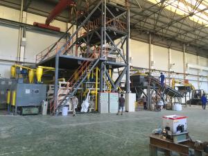 大型電路板回收設(shè)備2